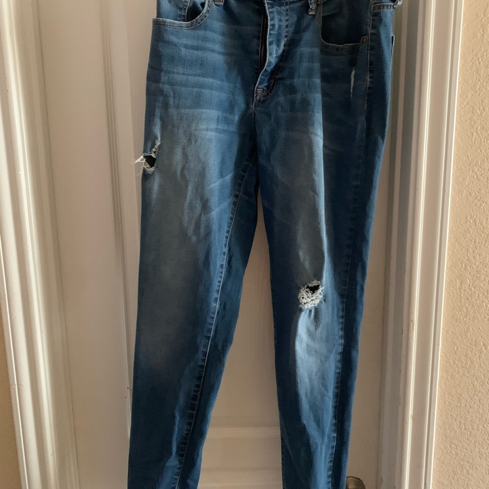 Ripped jeans